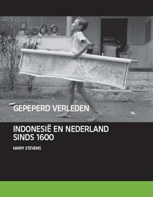 Gepeperd verleden - Harm Stevens - Hardcover (9789460042188) Gepeperd verleden - Harm Stevens - Hardcover (9789460042188)