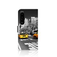 Sony Xperia 1 IV Flip Cover New York Taxi