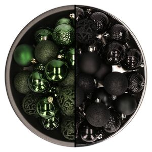 74x stuks kunststof kerstballen mix zwart en donkergroen 6 cm