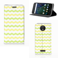 Motorola Moto C Plus Hoesje met Magneet Waves Yellow