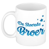 De stoerste broer kado mok / beker wit met blauwe sterretjes - verjaardagscadeau