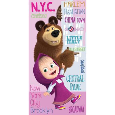 Masha en de Beer Strandlaken NY - 70 x 140 cm - Katoen Masha en de Beer Strandlaken NY - 70 x 140 cm - Katoen