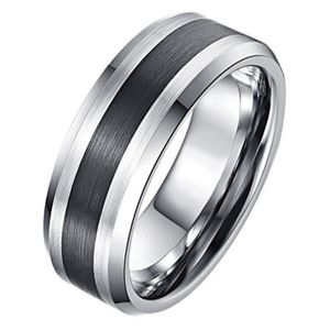 Wolfraam heren ring Geborsteld Zwarte Streep 8mm