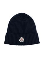 Moncler Enfant bonnet nervuré à patch logo - Bleu