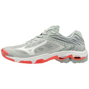 Mizuno Wave Lightning Z5