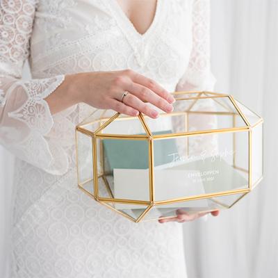 Glazen enveloppendoos geometrisch met namen modern