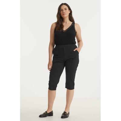 Exxcellent top Megan met kant zwart