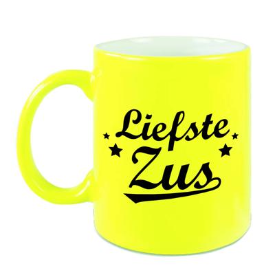 Liefste zus cadeau mok / beker neon geel 330 ml - verjaardag / bedankt cadeau - feest mokken Liefste zus cadeau mok / beker neon geel 330 ml - verjaardag / bedankt cadeau - feest mokken