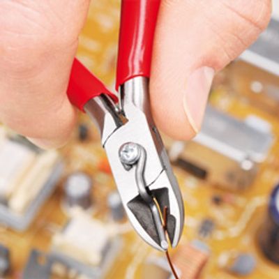 Knipex Knipex-Werk 77 02 130 Elektronica en fijnmechanica Zijkniptang Met facet 130 mm
