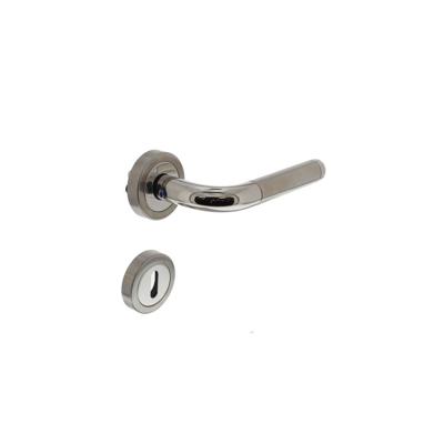 Intersteel Deurkruk Agatha op rozet geveerd met sleutelrozetten ATP - RVS Intersteel Deurkruk Agatha op rozet geveerd met sleutelrozetten ATP - RVS