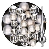 Kerstversiering kunststof kerstballen met piek zilver 6-8-10 cm pakket van 45x stuks