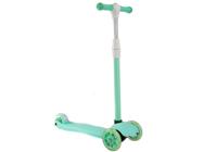 Viking Choice  Kinderstep driewielige balans model 988 met LED groen