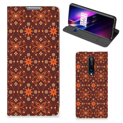 OnePlus 8 Hoesje met Magneet Batik Brown OnePlus 8 Hoesje met Magneet Batik Brown