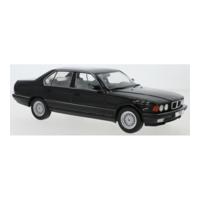 Modelauto/schaalmodel BMW 750i 1992 schaal 1:18/27 x 10 x 8 cm
