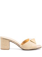 Valentino Garavani mules One Stud 65 mm en raphia - Tons neutres