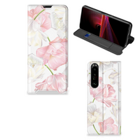 Sony Xperia 1 III Smart Cover Lovely Flowers - thumbnail