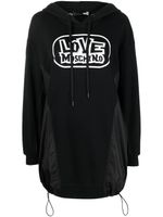 Love Moschino robe-pull à logo imprimé - Noir