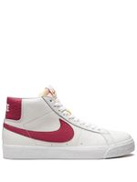 Nike baskets montantes Zoom Blazer ISO 'Sweet Beet' - Blanc