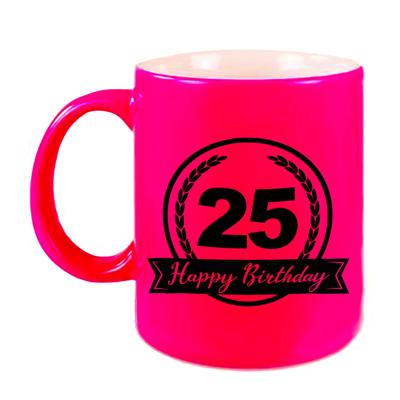 Happy Birthday 25 years met wimpel cadeau mok / beker neon roze 330 ml - verjaardagscadeau - feest mokken Happy Birthday 25 years met wimpel cadeau mok / beker neon roze 330 ml - verjaardagscadeau - feest mokken