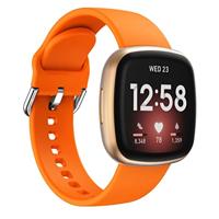 By Qubix - Compatible met Fitbit Versa 3 & 4 / Sense 1 & 2 - Siliconen bandje - Oranje - Compatible fitbit bandje
