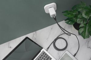 Digitus DA-10063 Laadadapter 65 W Vliegtuig, Binnen, Vrachtwagen, Thuis Aantal uitgangen: 2 x USB-C