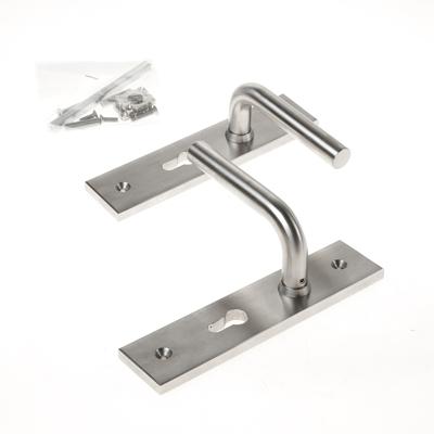 Krukgarnituur roestvaststaal massief l-model rechthoekig pc 55 Krukgarnituur roestvaststaal massief l-model rechthoekig pc 55