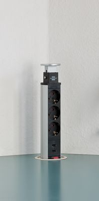 Brennenstuhl 1396200013 Stekkerdoostoren 3-voudig Aluminium, Zwart Randaarde stekker 1 stuk(s)