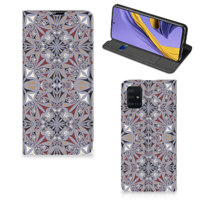 Samsung Galaxy A51 Standcase Flower Tiles Samsung Galaxy A51 Standcase Flower Tiles