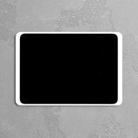 Displine Tablethouder Dame Wall 2.0 voor iPad 10.9' 10th gen. Wit gepoedercoat USB-C