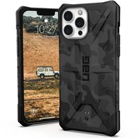 UAG - Pathfinder backcover hoes - iPhone 13 - Camouflage Grijs + Lunso Tempered Glass - thumbnail