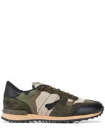 Valentino Garavani baskets Rockrunner à motif camouflage - Vert