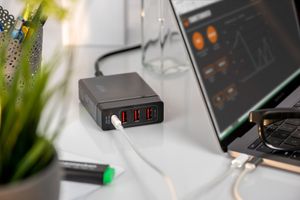 Digitus DA-10195 USB-oplader 72 W Thuis Uitgangsstroom (max.) 10200 mA Aantal uitgangen: 4 x USB-C, USB-A USB Power Delivery (USB-PD)