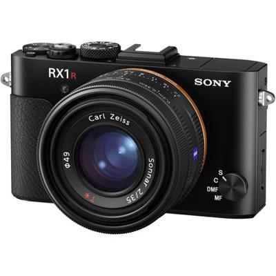 Sony Cyber-shot RX1R II Compactcamera 42,4 MP CMOS 7952 x 5304 Pixels Zwart