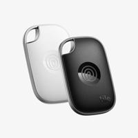 Tile by Life360 Pro (2024) – Krachtige Bluetooth-tracker, sleutelfinder en itemfinder voor sleutels, tassen en meer. Zowel iOS- als Android-compatibel. Telefoonfinder. 2-pack (zwart/wit)