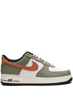 Nike baskets Air Force 1 'Oil Green' - Vert