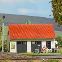 Busch - 1/87 KLEINE WERKSTATT H0 (4/24) *