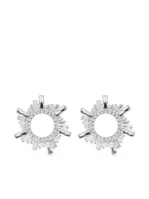 Amina Muaddi puces d'oreilles à ornements en cristal - Argent