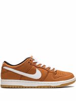 Nike baskets SB Dunk Pro Iso - Marron - thumbnail