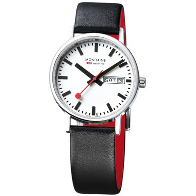 Mondaine Classic 36mm Dag Datum