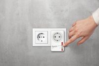 FRITZ! DECT 200 International smart plug - thumbnail