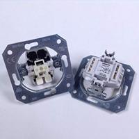 BJC Delta mechanisme, Switch Cruze