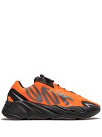 adidas Yeezy baskets Yeezy Boost 700 MNVN Orange