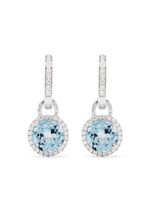 Kiki McDonough boucles d'oreilles pendantes Grace en or blanc 18ct serties de topaze et de diamants - Argent