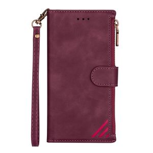 iPhone 11 Pro Max hoesje - Bookcase - Patroon - Pasjeshouder - Portemonnee - Kunstleer - Bordeaux Rood