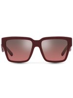 Dolce & Gabbana Eyewear lunettes de soleil teintées à monture carrée - Rouge - thumbnail