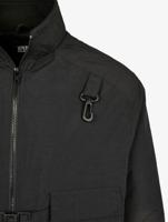 Urban Classics / Zomerjas Multi Pocket in zwart