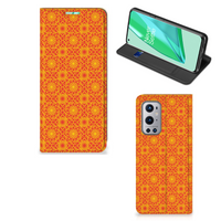 OnePlus 9 Pro Hoesje met Magneet Batik Oranje