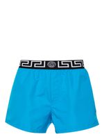 Versace short de bain à bande Greca - Bleu