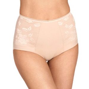 Miss Mary Lovely Lace Girdle