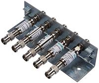 Axing QEW 5-10 aardingshoek SAT-connector met overspanningsbeveiliging (5-voudig)